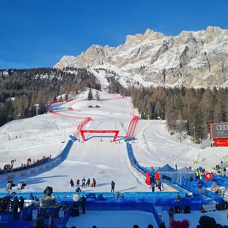 La Finestra Sul Pelmo * San Vito di Cadore